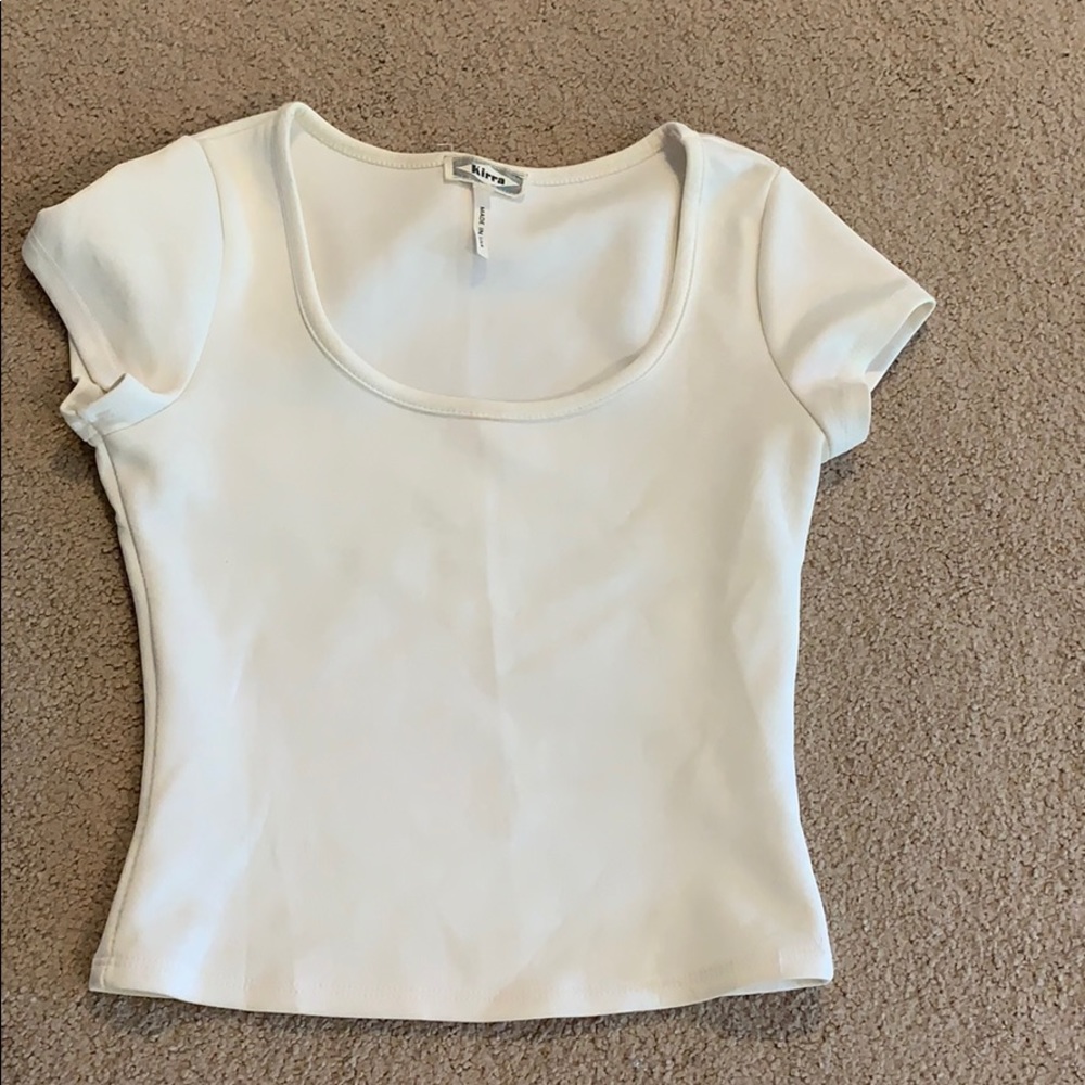 White crop top.